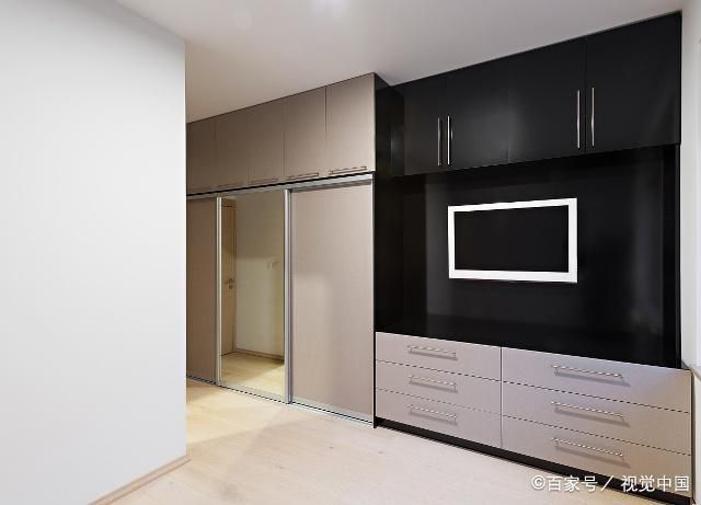 去选“定造衣柜”，带了设计师闺蜜，4个问题“问倒”商家